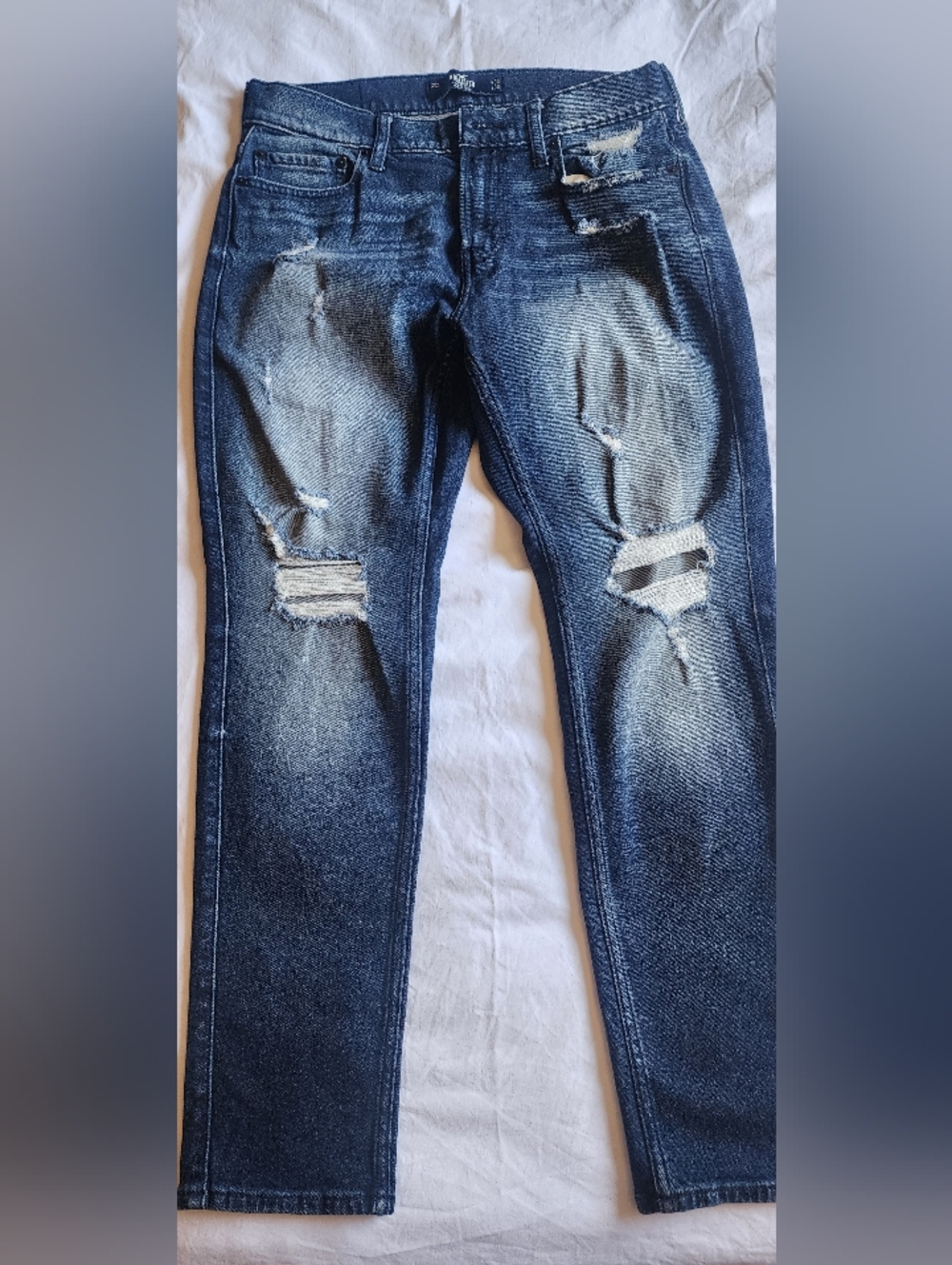 Hollister Women's Dark Blue Skinny Ripped Jeans 30Wx30L